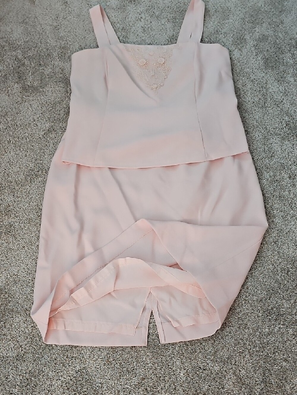 Karen Millen Light Pink Tailored Blazer, Skirt & Beaded Camisol Formal Suit Set - Picture 9 of 13